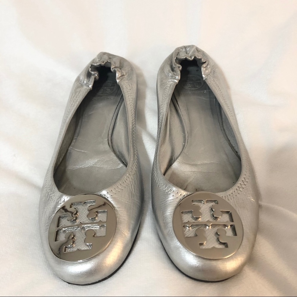 Tory Burch Reva Silver Metallic Flats